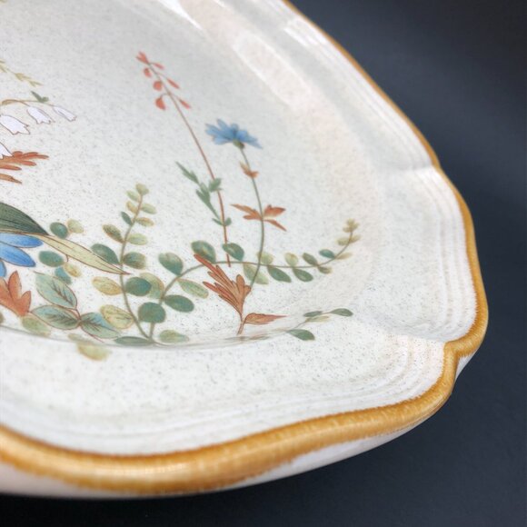 Vintage 80s Mikasa Blue Daisies 12" Service Platter, Cottagecore Charger Dish - Picture 6 of 10